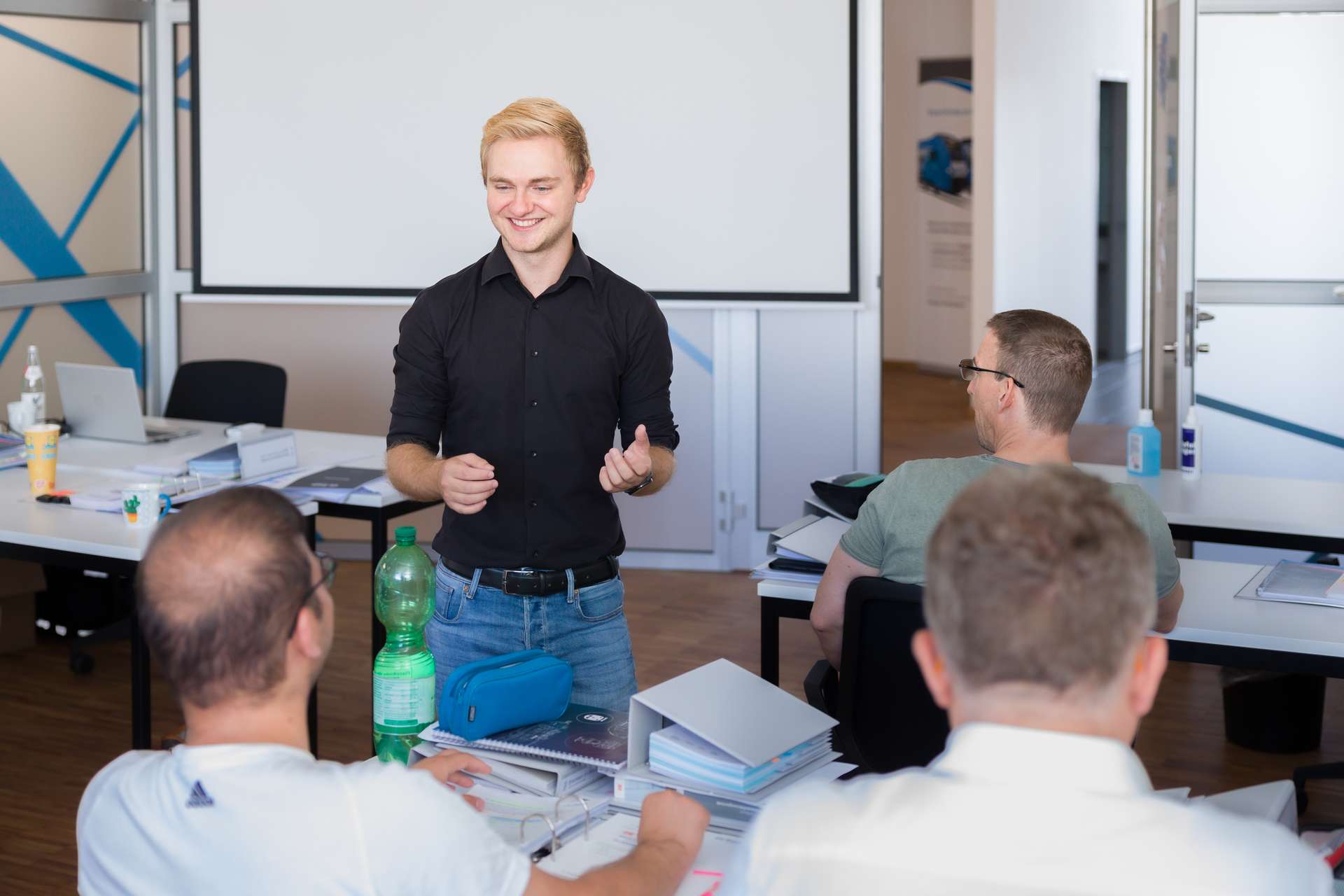Menschen bei einer Schulung